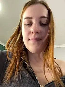 EllieGarson - Sexy doggy