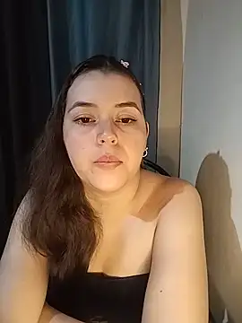 Camila897 - Peladinha