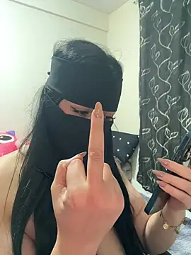 Mari_layali - أصبع في كسي