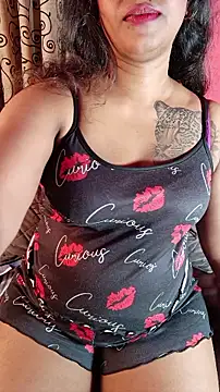 Sexy-Monikaa - pusy play with oill