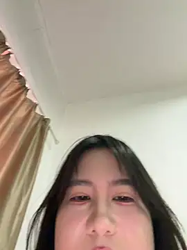 AAin-00 - 裸播女上位10分钟