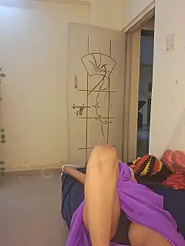 Marathi_Dolly - Bikini show