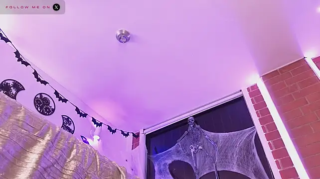 Mandi4pole_ - Show boobs