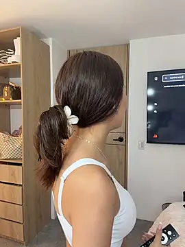 Sofia18_pinkk - GET NAKED 👙