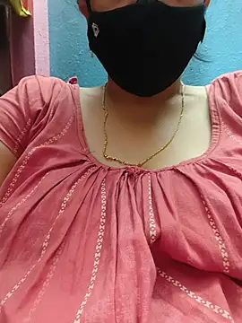 Radhika7979 - See my hot figure