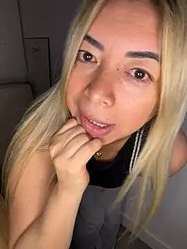 Alessiafree - Desnudo total