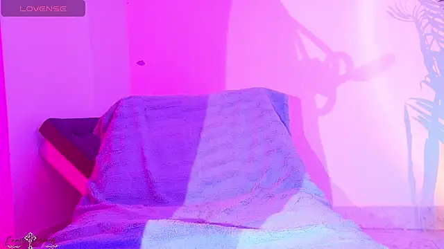 Emmi_Roberts -  Suck slowly & rub clit