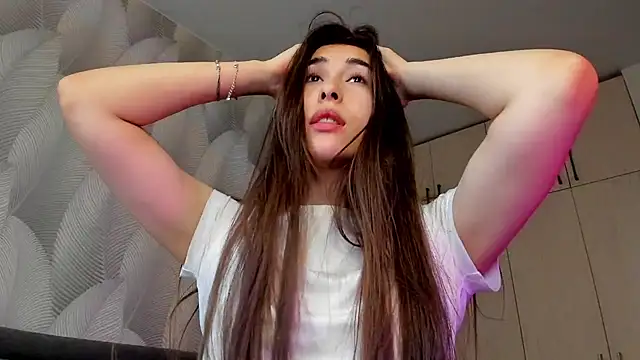 Bambiii_bby - oil on my ass
