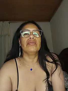 Emilif_ - Striptease