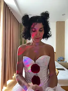 _CurlySue_ - lick my hard nipples