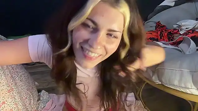 Rileybellee - panty & chair tease