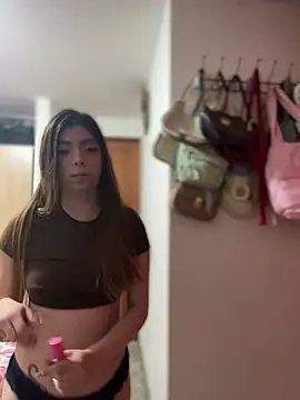 Cloew_Marz - Fingers a pussy + erotic dance + oil