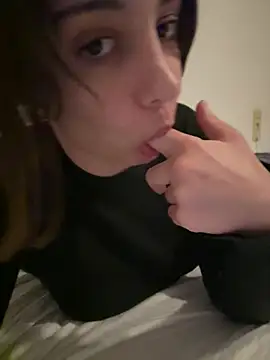 Bellefleurrr - last tipper wins my 1st fuck dildo video