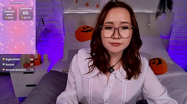 Daisy_Daylark - oil to the ass😘