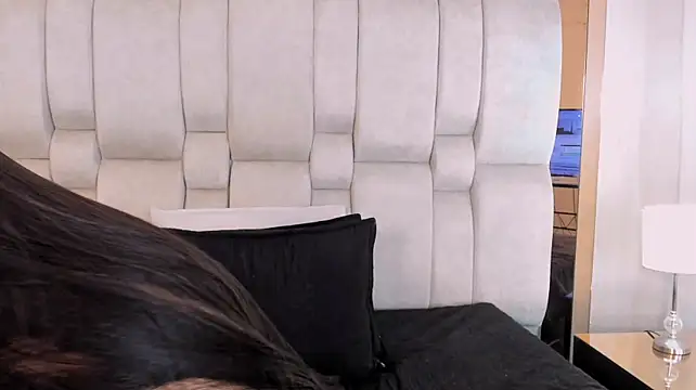 LiaIvanova - rub my clit for you