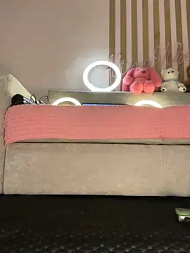 Alina_Vibe_Me - Squirt+video for last tipper