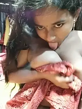 Jara_210 - Boobs show