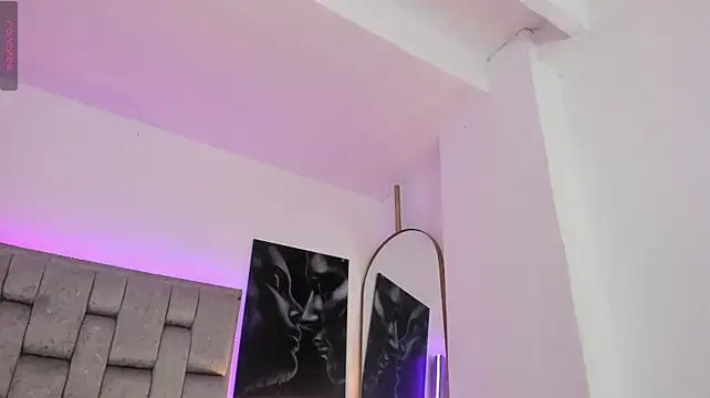 Kiara_bellaa - suck dildo