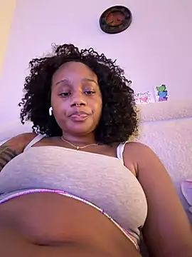 Strip4faith - Cum w vibrator for daddy 💌🎃