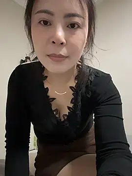 YaoYao8888 - 脱掉内裤直播3分钟
