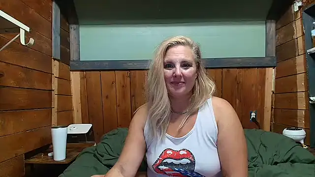 Lisaxlovexxx - Play Time!!!
