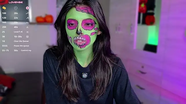 NanakoDollx - SEXY ZOMBIE TEASE U