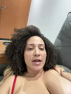 Romena_ - Chupar buceta da minha amiga