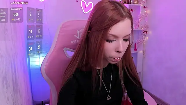 Star_Tarra - blow kisses in morning💋