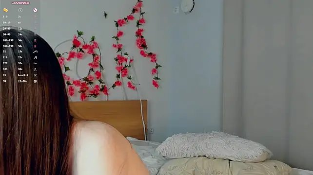 KrystalTrudel - shake and wiggle my ass close to you^^