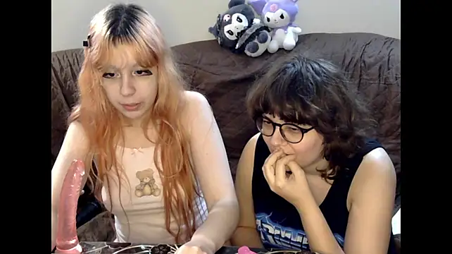 Lil_goonettes - make out :3