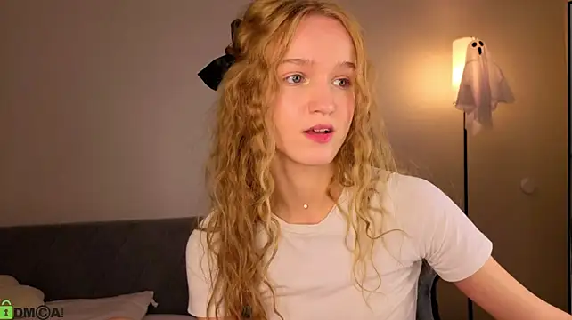 Sue_dream - get into doggy position