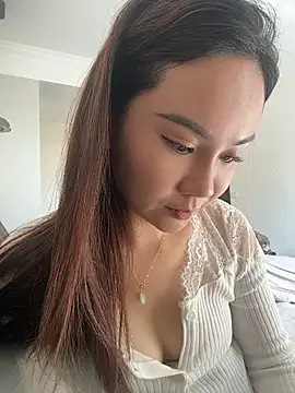 Yioyio-666 - jj抽插1分钟，最后完成任务可得小粉控制1分钟