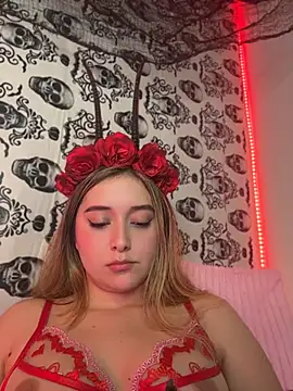 Sarisloves - 🌸 Masturbate and lush 1 min🌸