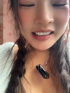 Love-yiyi - 全脱脱衣跳舞