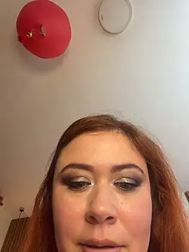 Maddy_Bloomm - help me up ❤️🌹