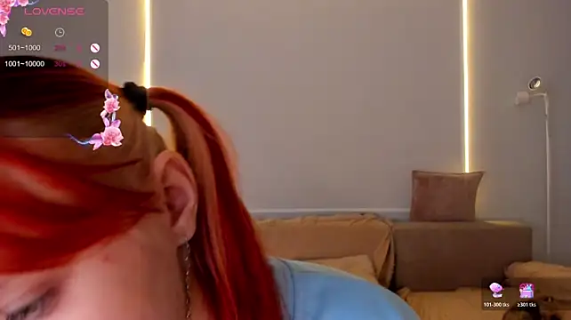 SweetieMarry - AHEGAO + SHOW TITS