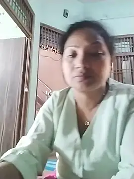 Cute-Janvi20