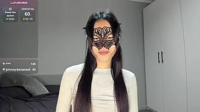 HelenBlazeTrt - Handbra tease
