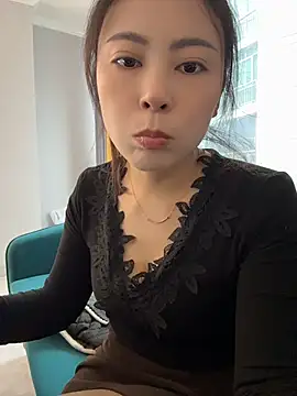 YaoYao8888 - 脱掉内裤直播3分钟