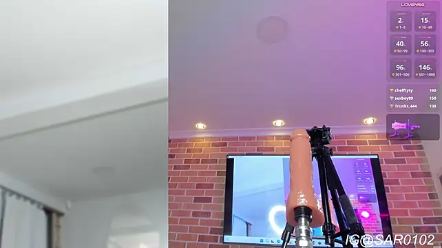Sara_evans02 - fingers in my ass
