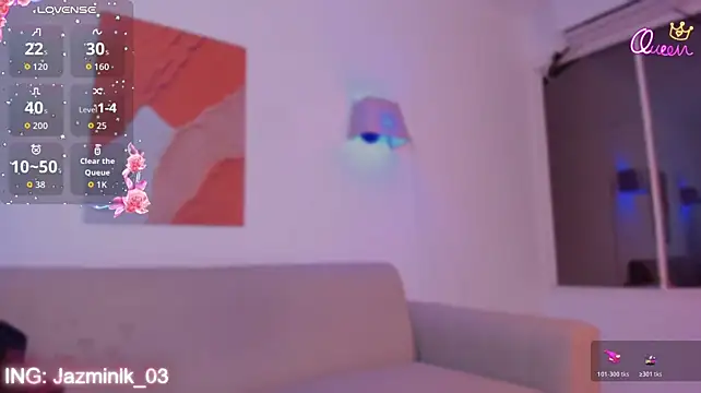 Kithanaa - Show naked pussy 10 Minutes