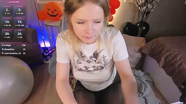 Ivy_Pierce - doggy tease