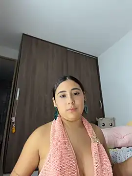 MelodyRey__ - SQUIRT IN TICKET
