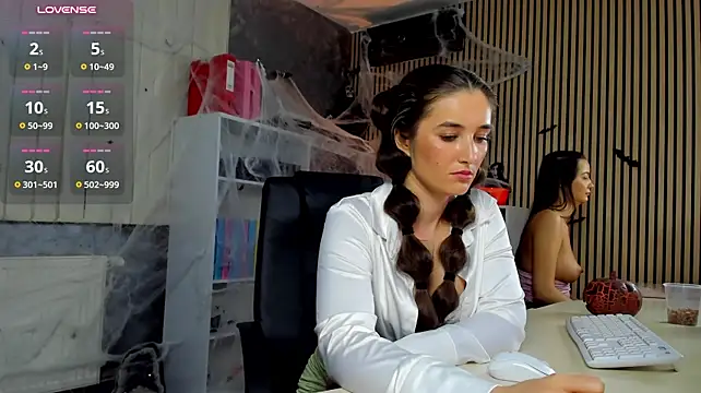 OfficeGirls - make my kitty soaked time🌊💦