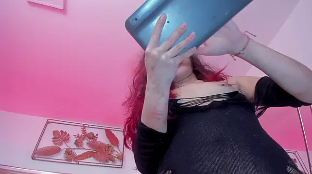 ShegoBlake - playing with the dildo like a she-devil