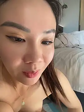 Yioyio-666 - jj抽插1分钟，最后完成任务可得小粉控制1分钟
