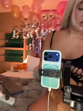 Donnatella_Morelli - OIL ON TITS