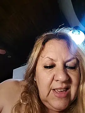 JennyInVegas - SUCK A HUGE DILDO