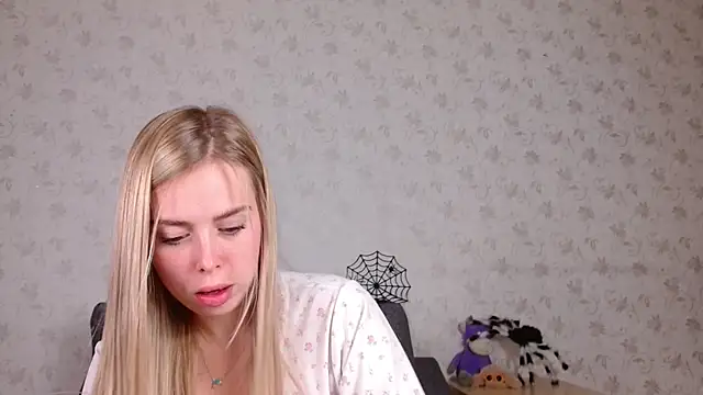 Sofiaa_here - mini squirt