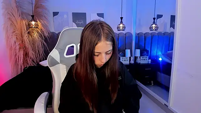 Kely_morgan - finger in pussy